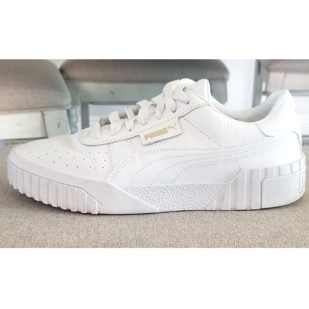 Women's Sneakers